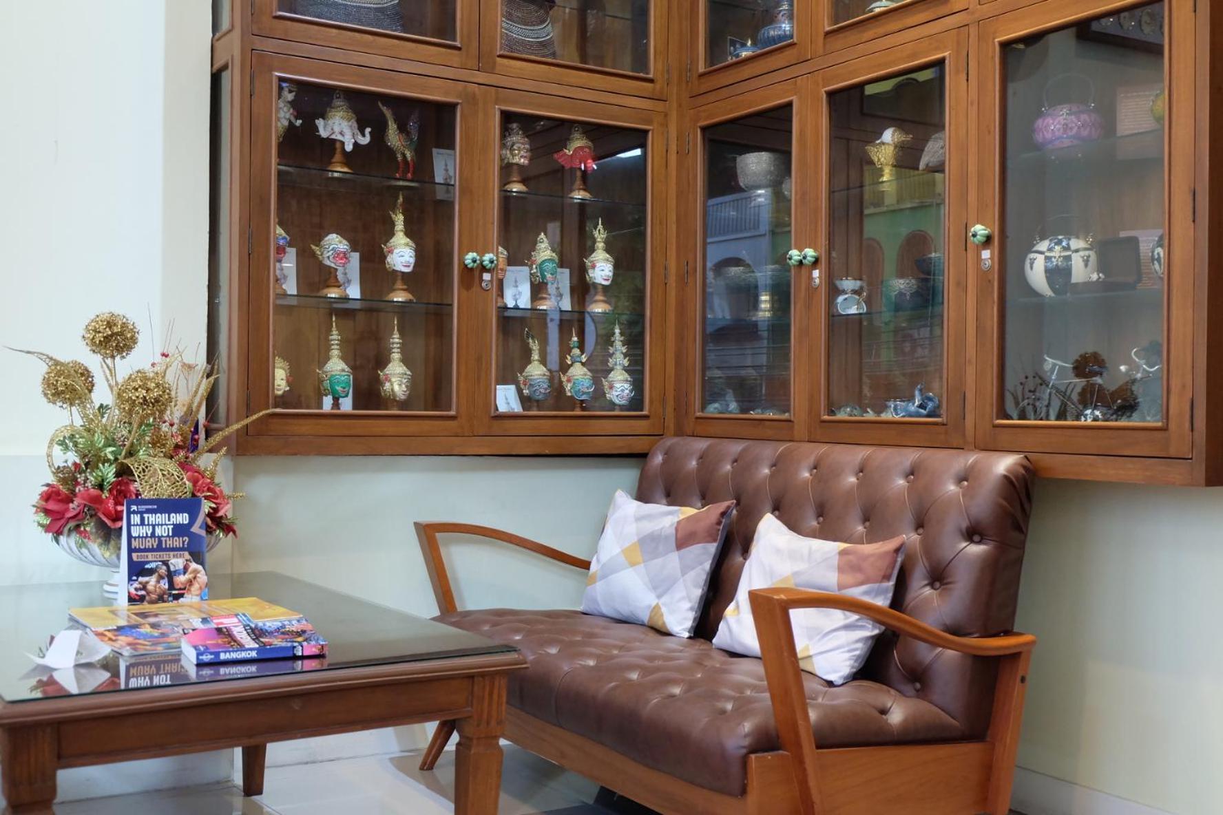 Siri Poshtel Bangkok Hostel Ngoại thất bức ảnh