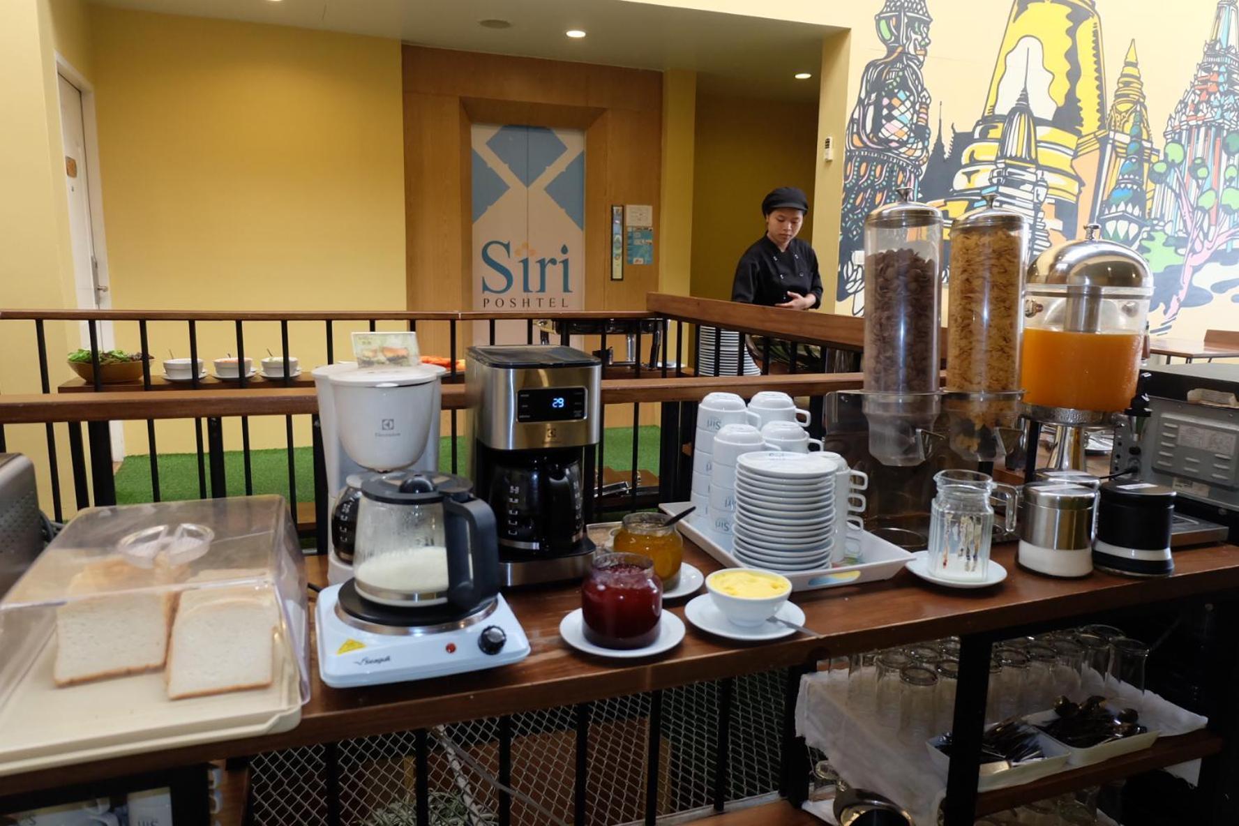 Siri Poshtel Bangkok Hostel Ngoại thất bức ảnh