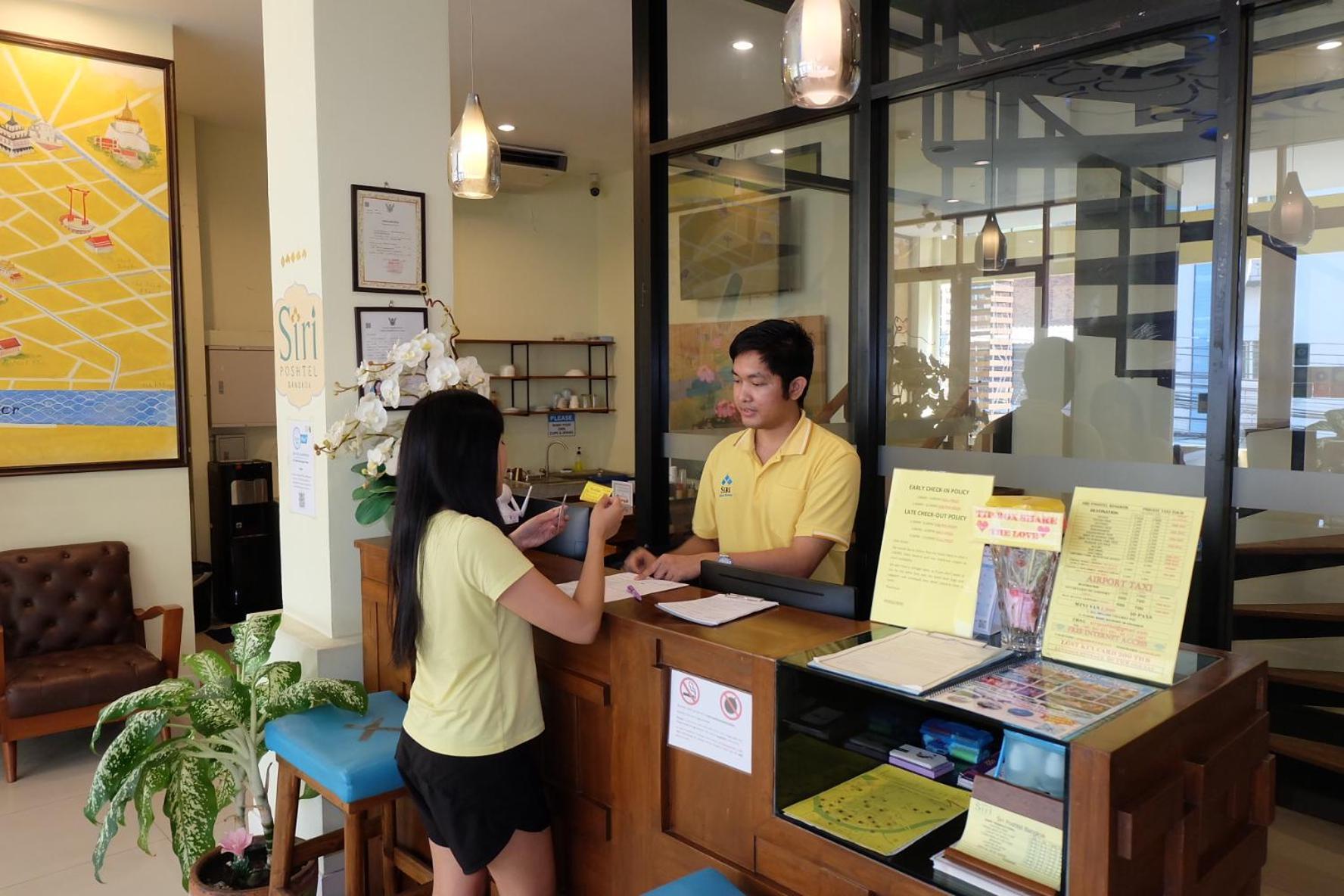 Siri Poshtel Bangkok Hostel Ngoại thất bức ảnh
