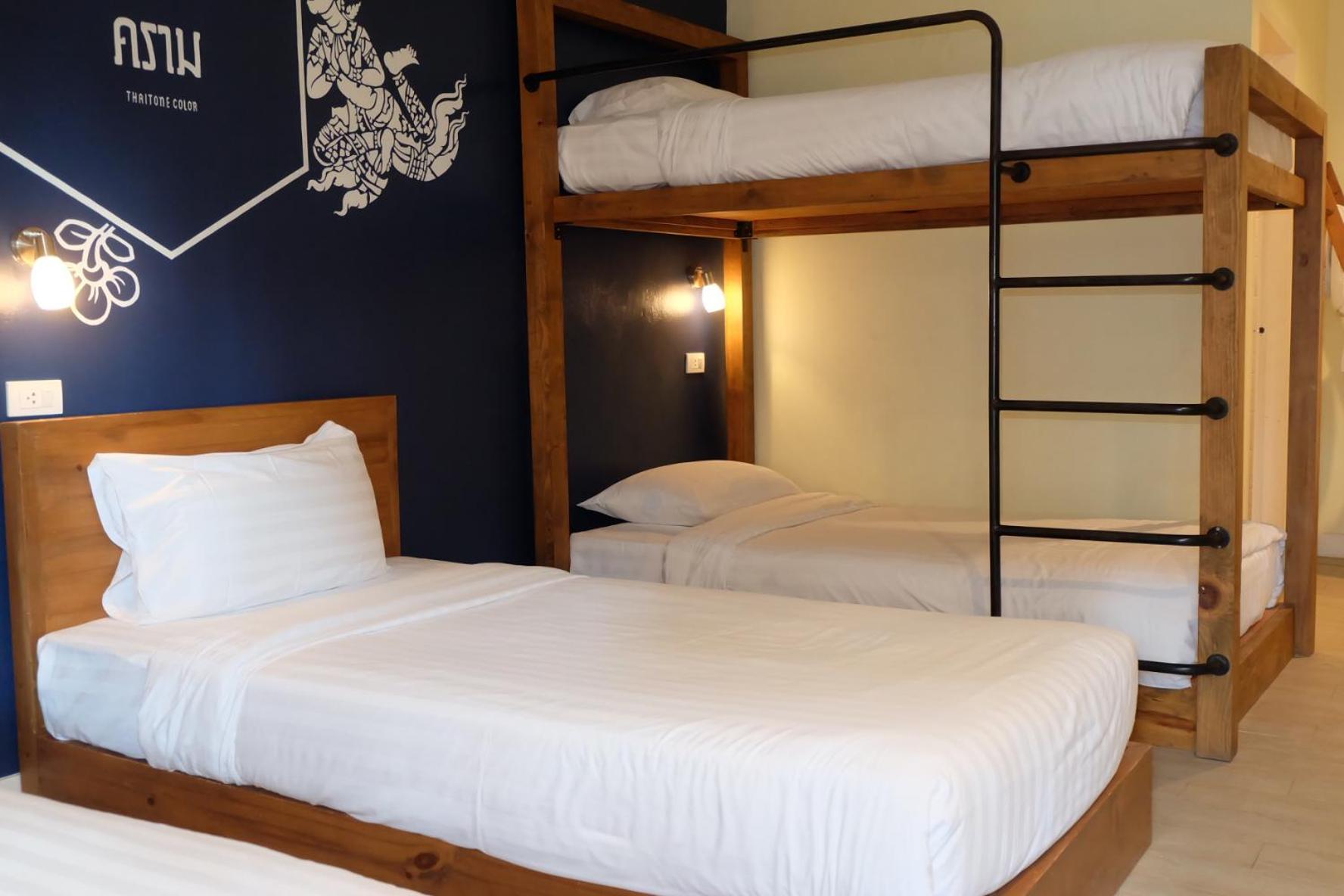 Siri Poshtel Bangkok Hostel Ngoại thất bức ảnh