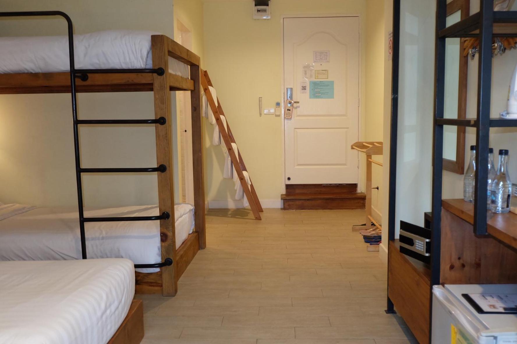 Siri Poshtel Bangkok Hostel Phòng bức ảnh